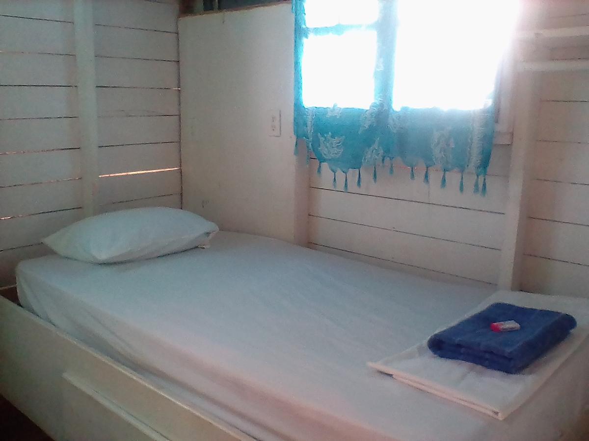 Bocas del Toro Karma On The Water酒店 外观 照片